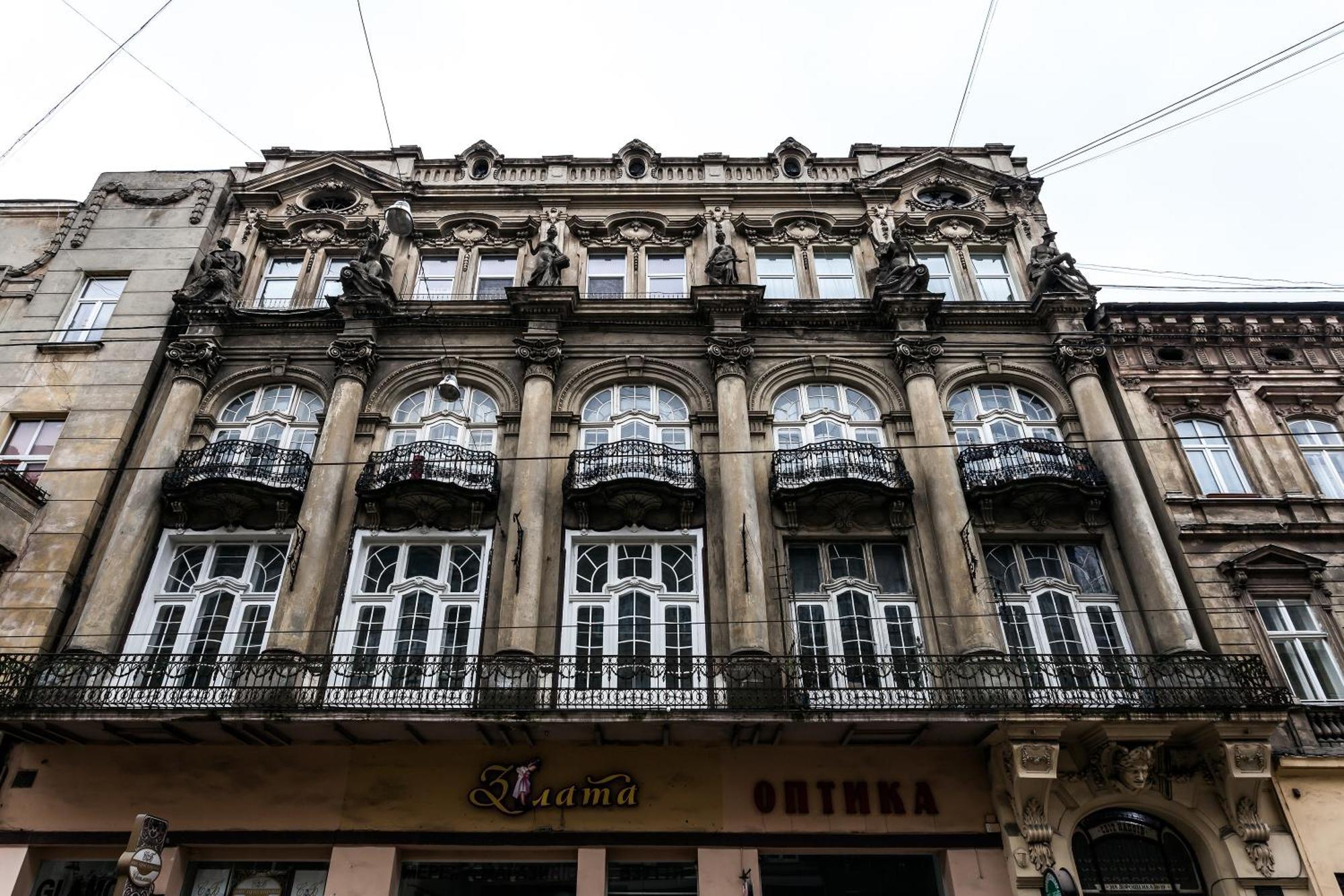 Leosphere Hostel 利沃夫 外观 照片
